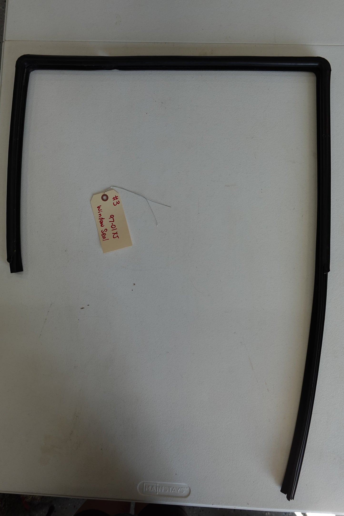 Window Seal & Track - Jeep Cherokee XJ - 1997-2001