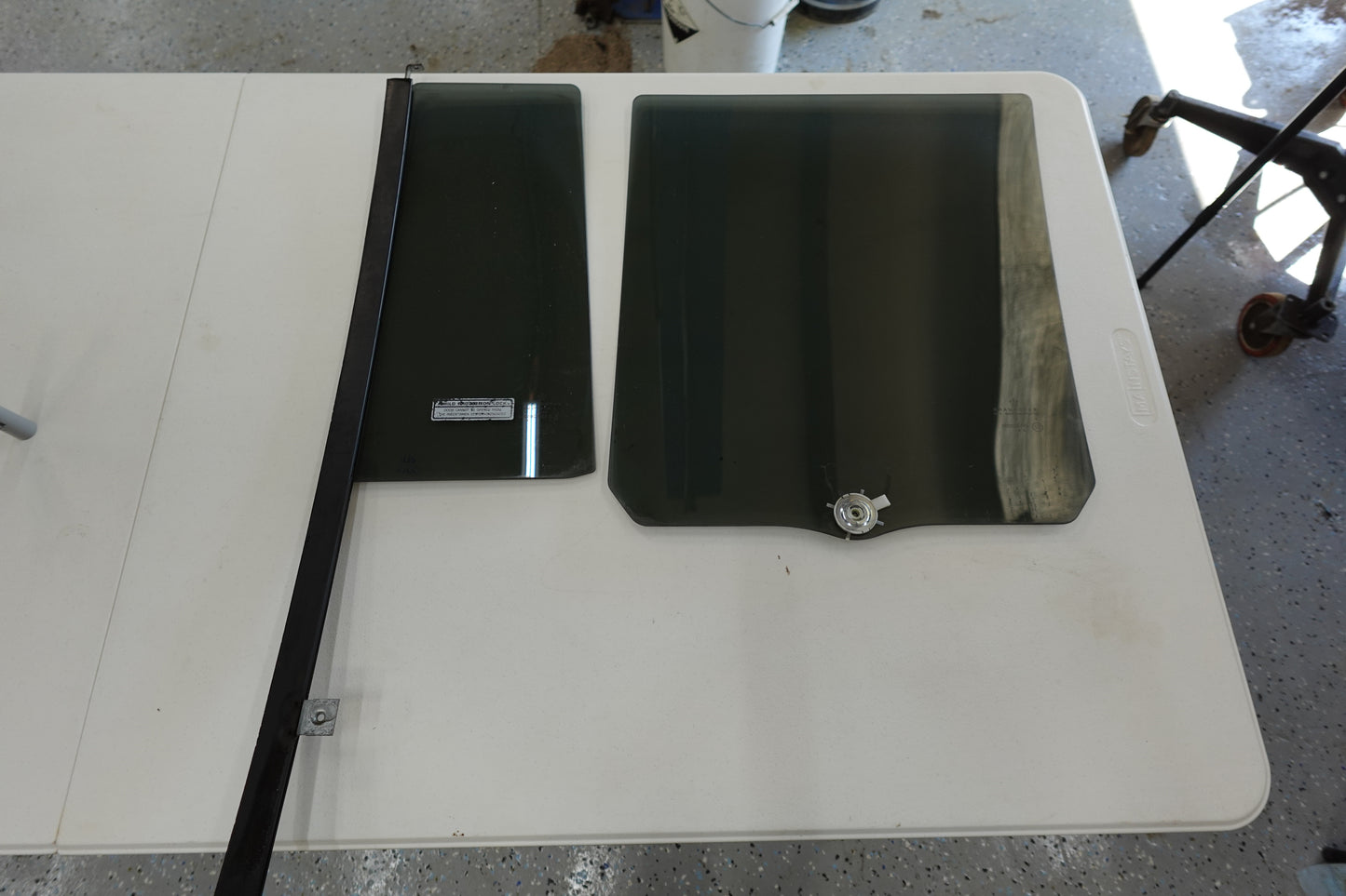 Door & Body Glass - Windows - ALL MODELS  & Locations