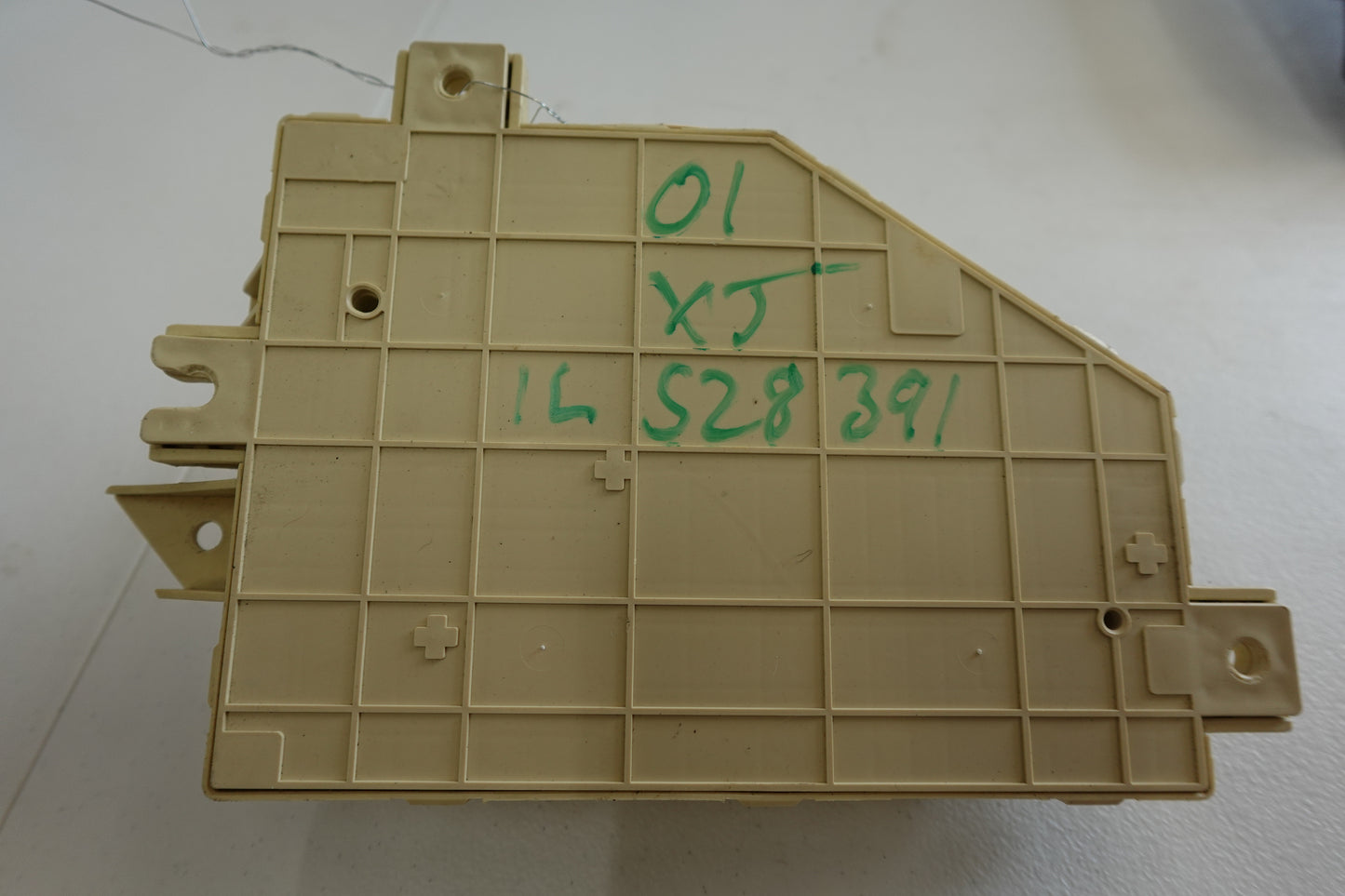 1997-2001 Jeep Cherokee XJ Fuse Box - Body Control Module??