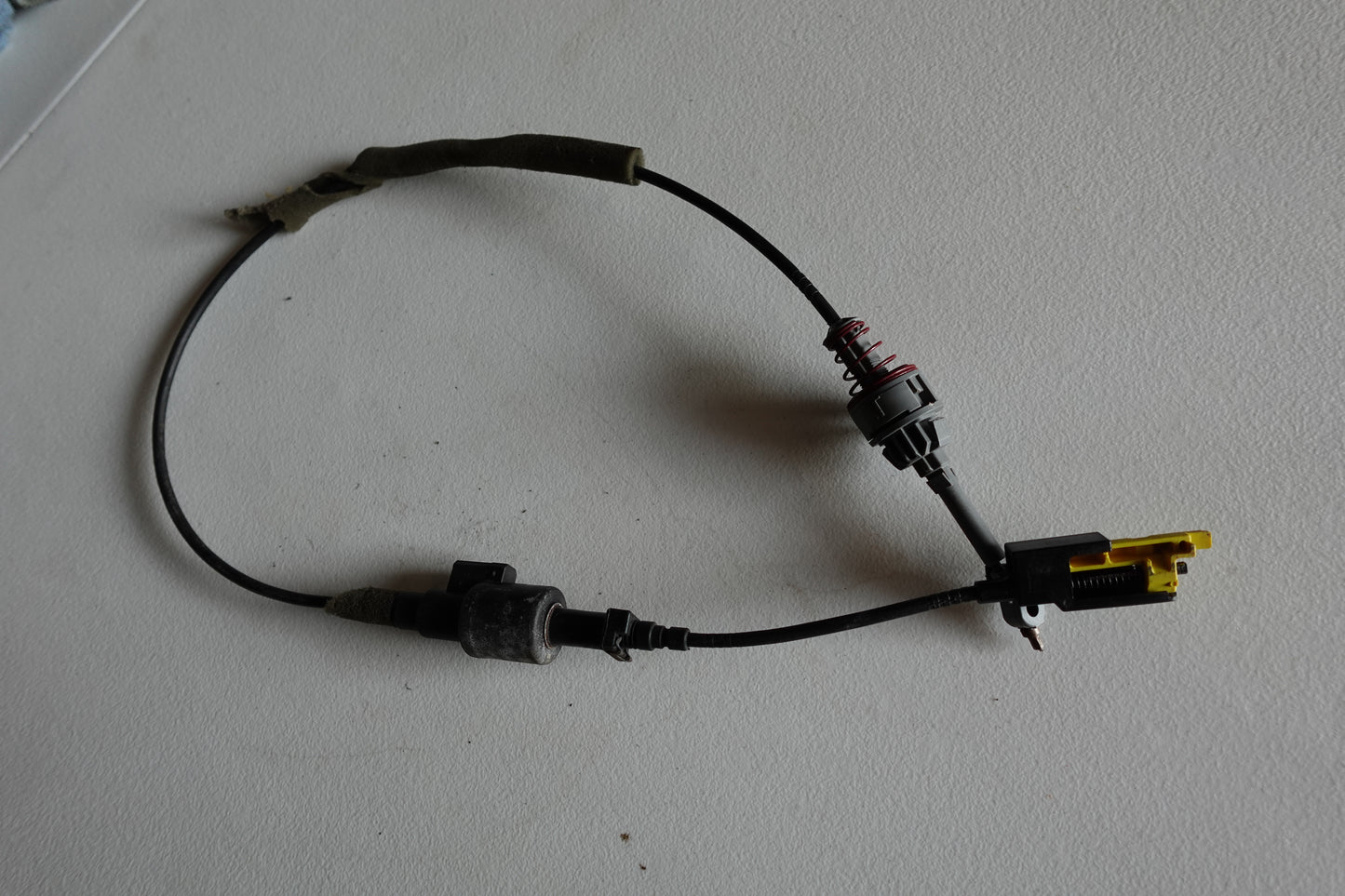 Jeep Cherokee Shifter Lock Cable: Ignition Switch to Shifter Handle *ALL MODELS*