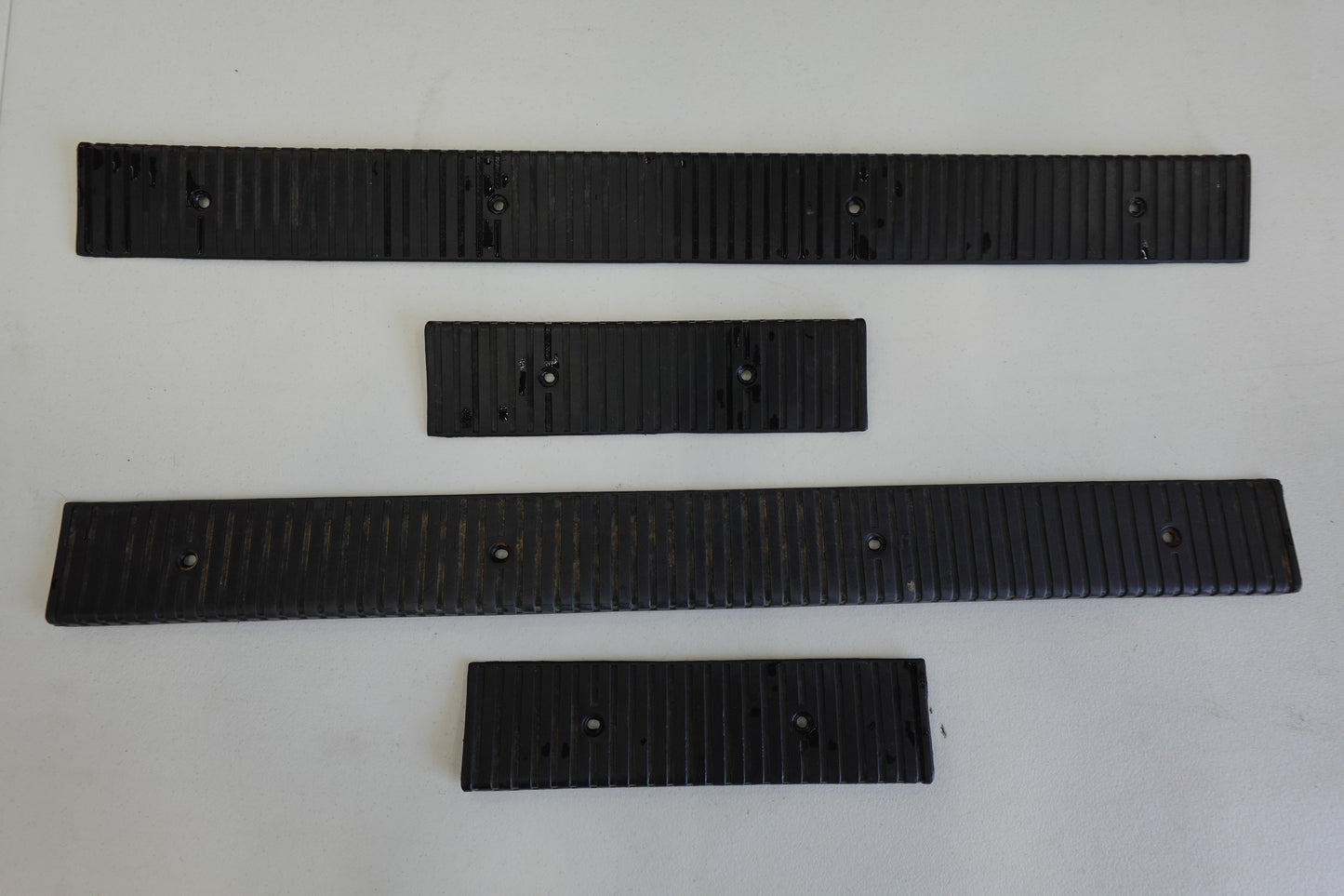 Door Jam Step Plastic Covers - Rocker Guard Trim 87-01 XJ  *2 & 4 Doors*