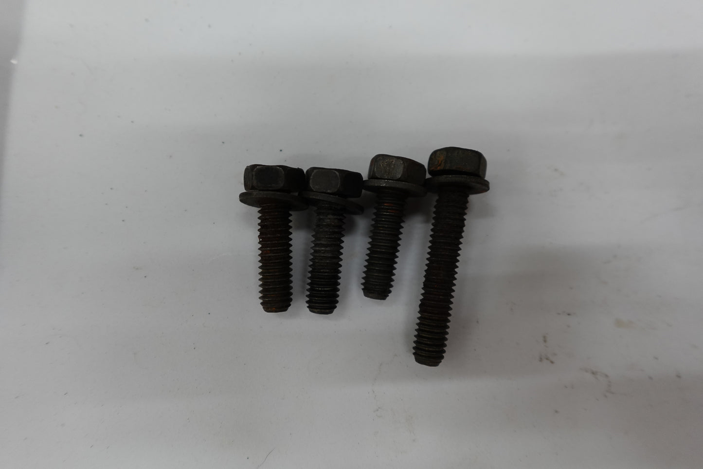 XJ/ZJ/TJ Water Pump Bolts