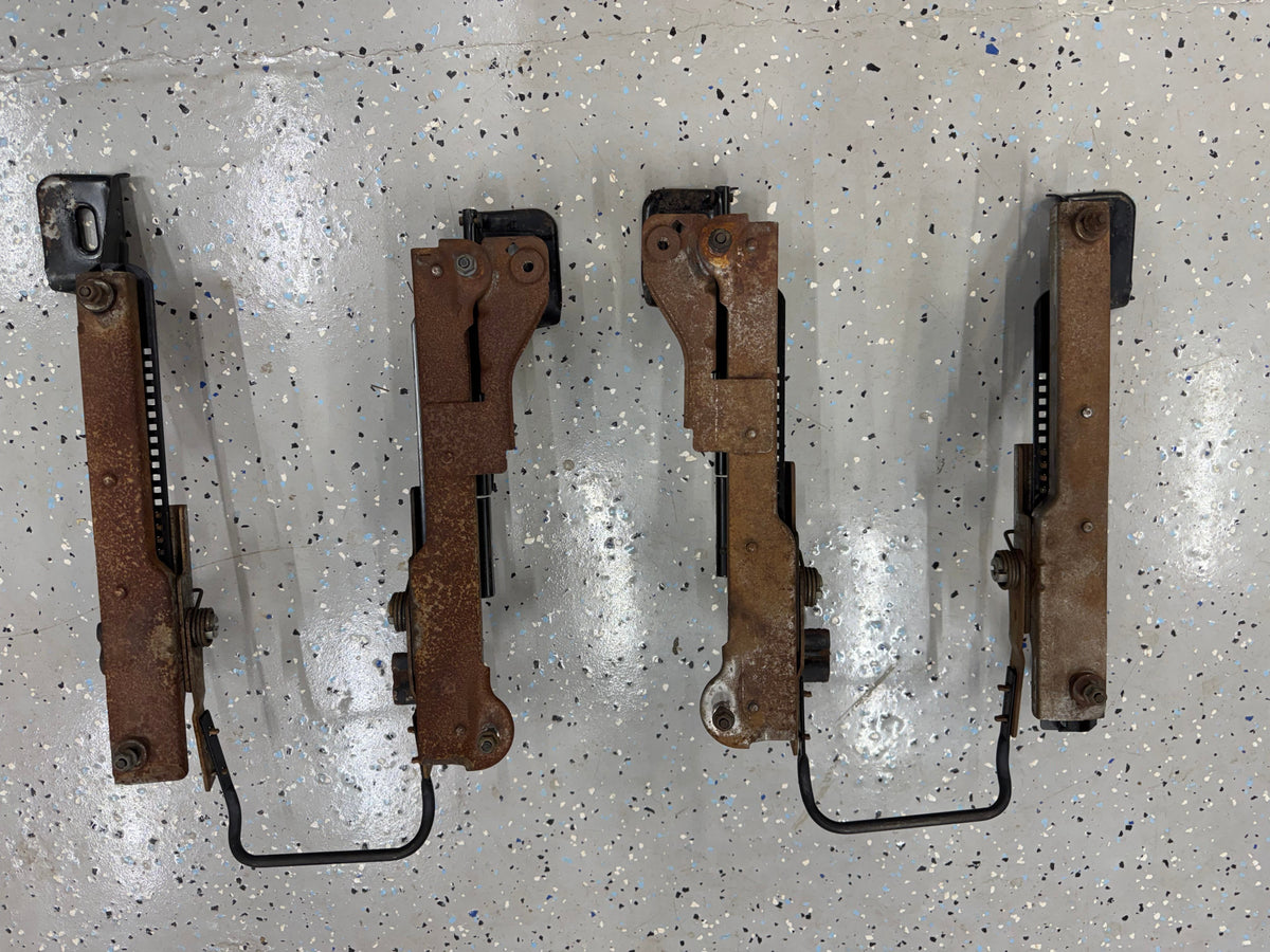 Seat Slider Tracks - Seat Frame - Jeep Cherokee XJ - 1996-2001