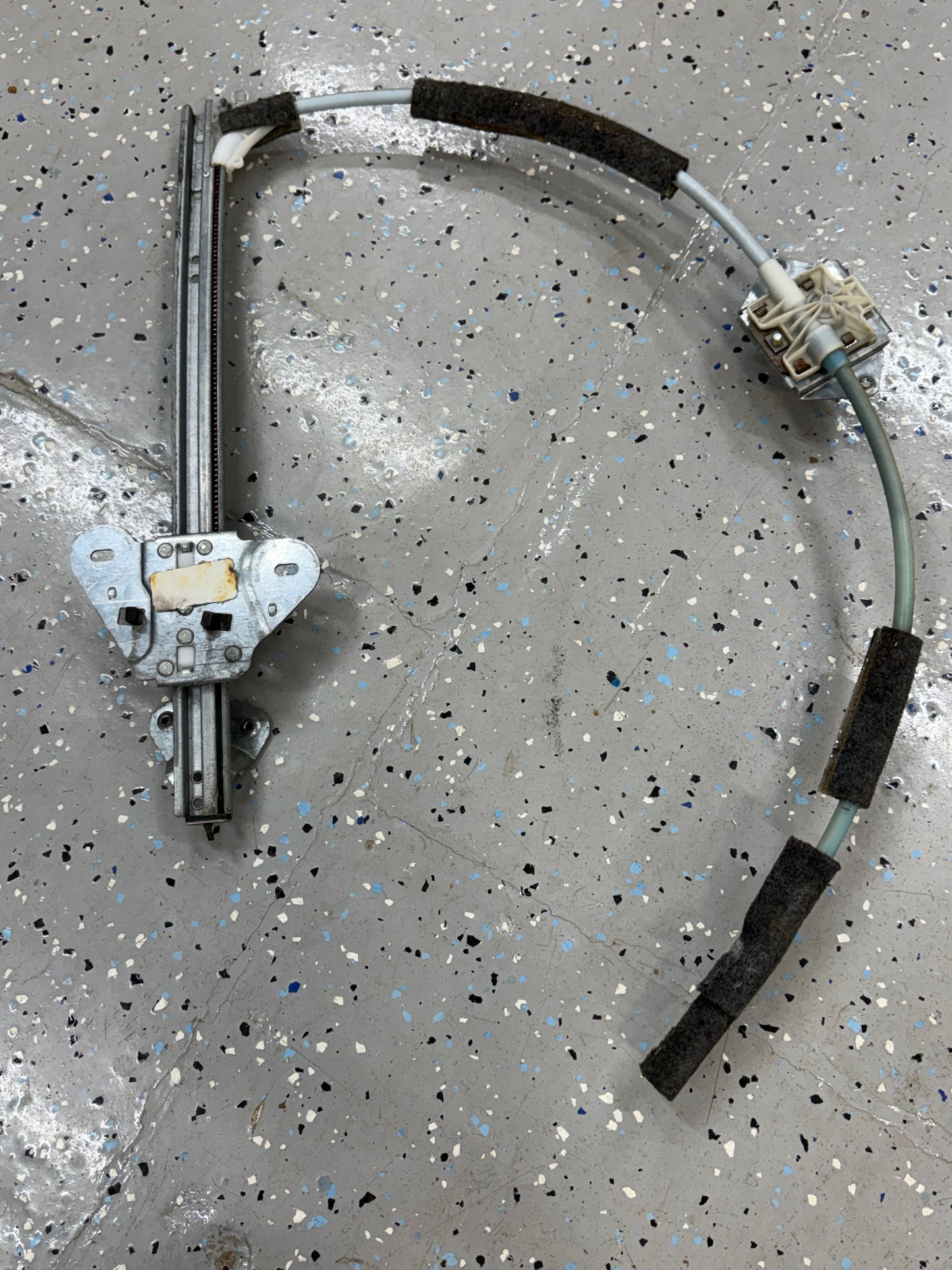 MANUAL Window Regulators - 1997-2001 Jeep Cherokee XJ