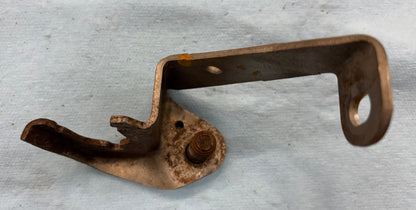 Shifter Cable Bracket - Grand Cherokee Automatic Transmission - WJ & ZJ