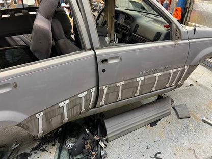 Door Cladding Retaining Clips - 93-98 Jeep Grand Cherokee