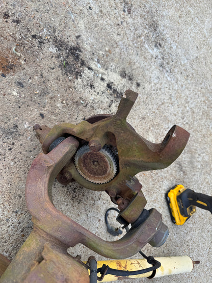 Steering Knuckles - Spindle - OEM - 1999-2004 Jeep Grand Cherokee - Both Sides