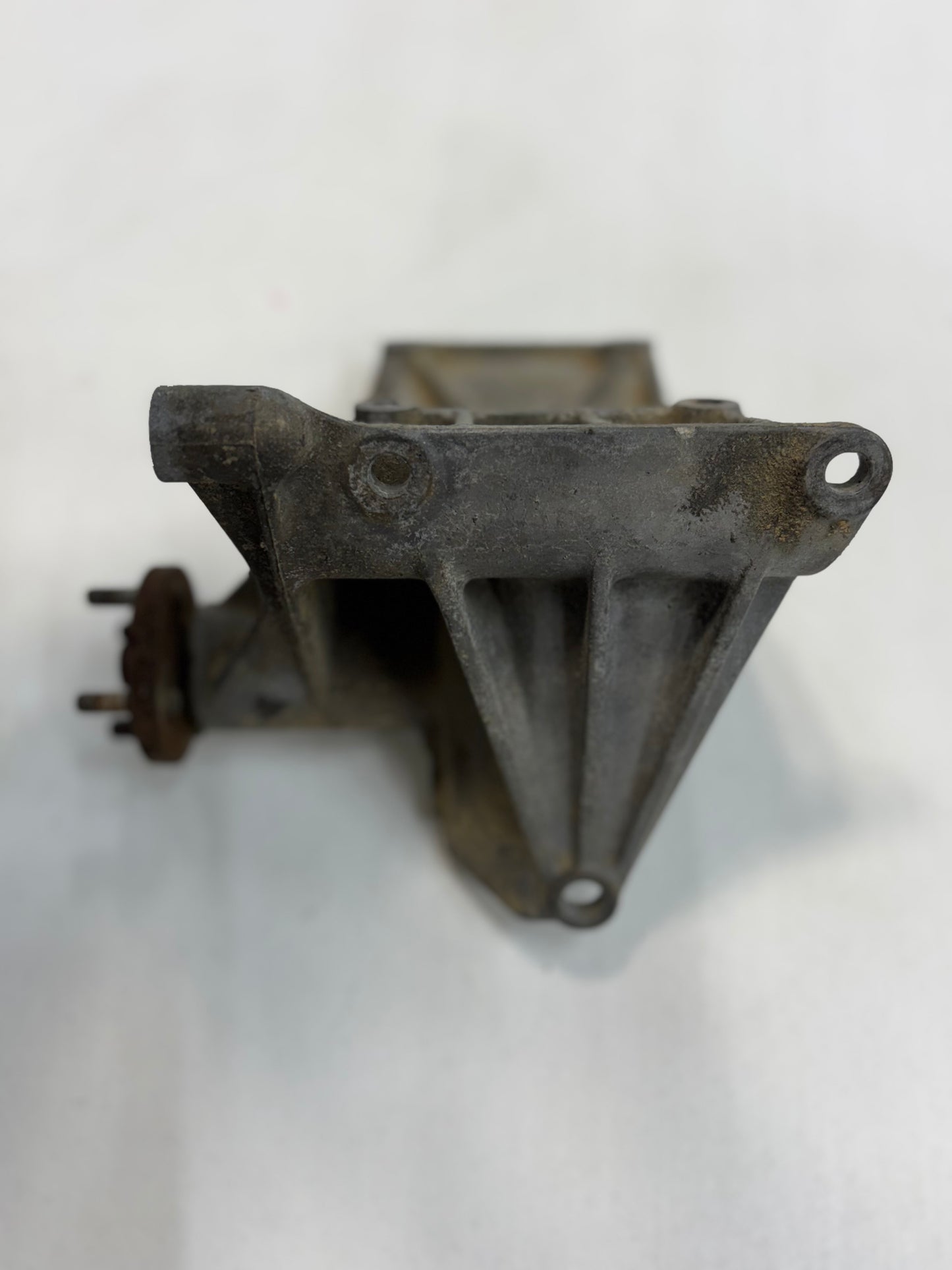 Cherokee XJ Fan Hub/ Alternator Bracket