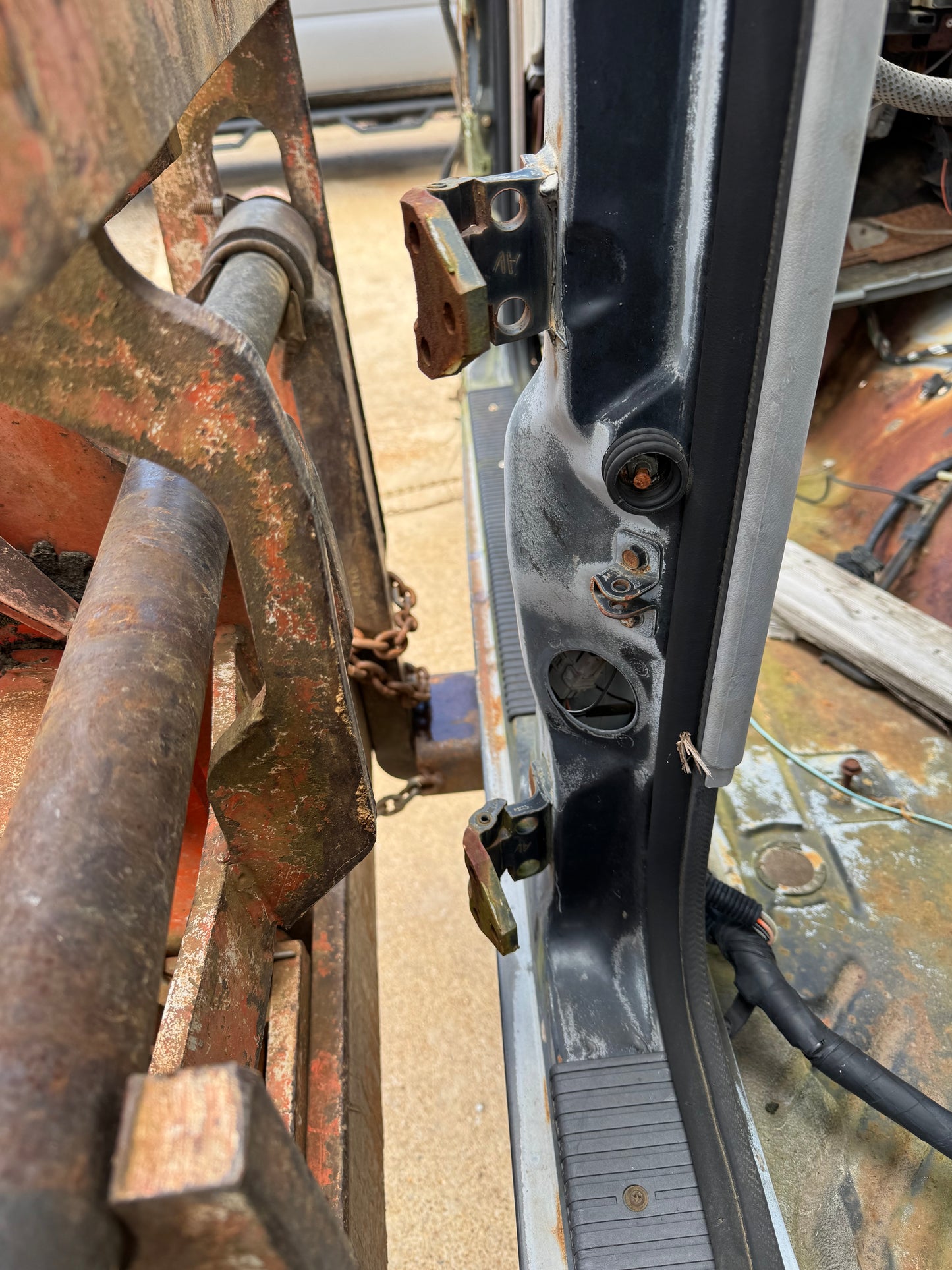 Door Hinges - 1984-2001 - Jeep Cherokee XJ 2 & 4 Door Models - NEEDS PICTURES