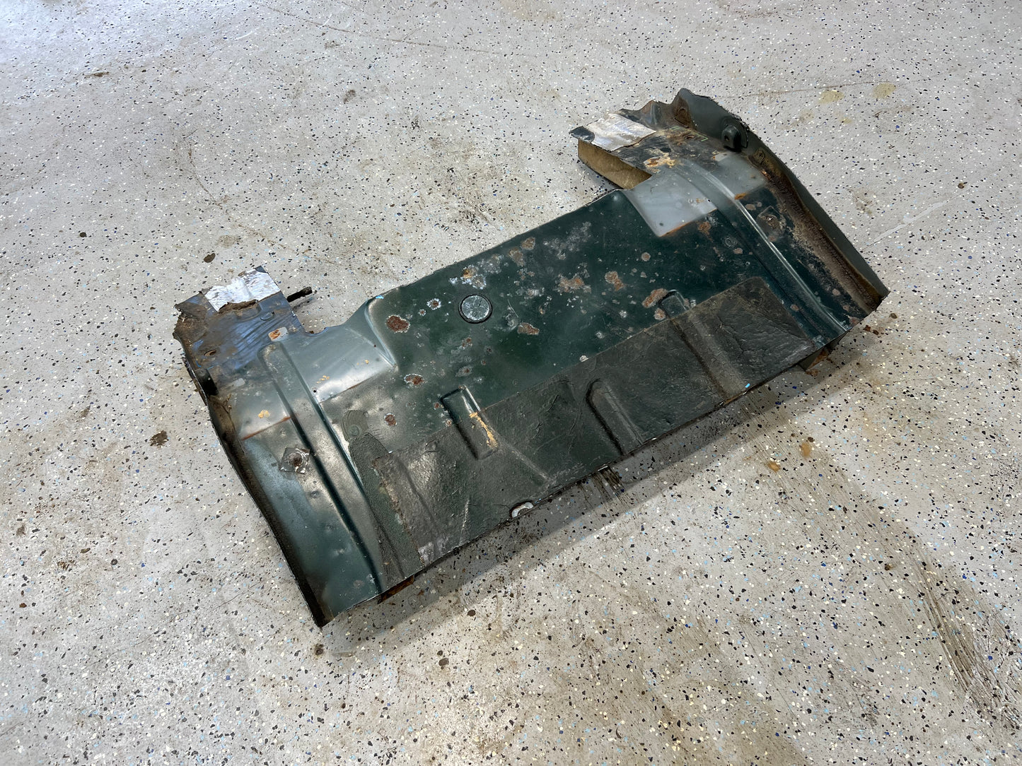 Rear Uni-Frame & Shock Crossmember Sections - Jeep Cherokee XJ - All Years