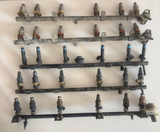 Jeep 4.0 OEM Factory Fuel Rails WITH Injestors. **ALL YEARS**