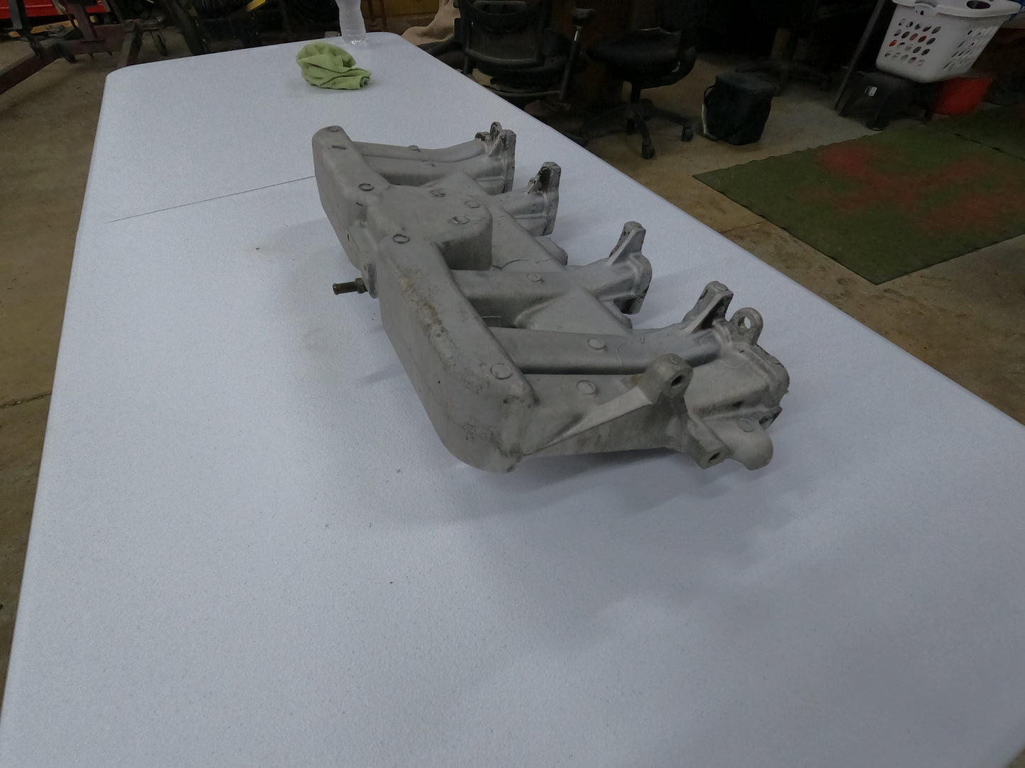 1991-1995 Jeep 4.0L Intake Manifold