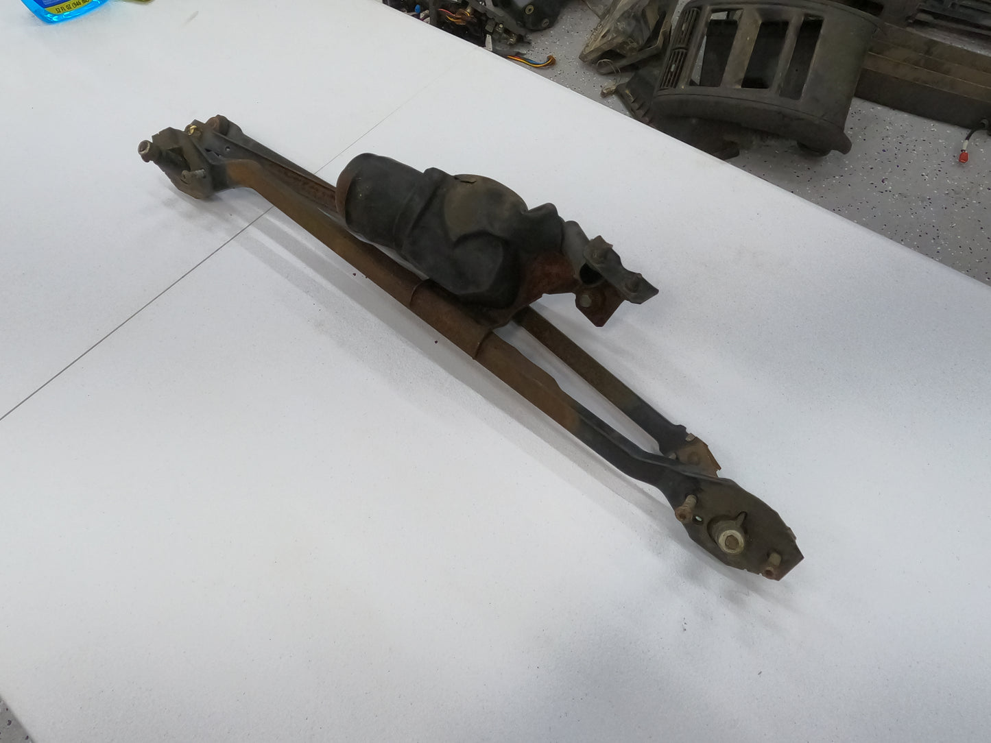 199?-2001 Jeep Cherokee XJ Wiper Motor & Assembly