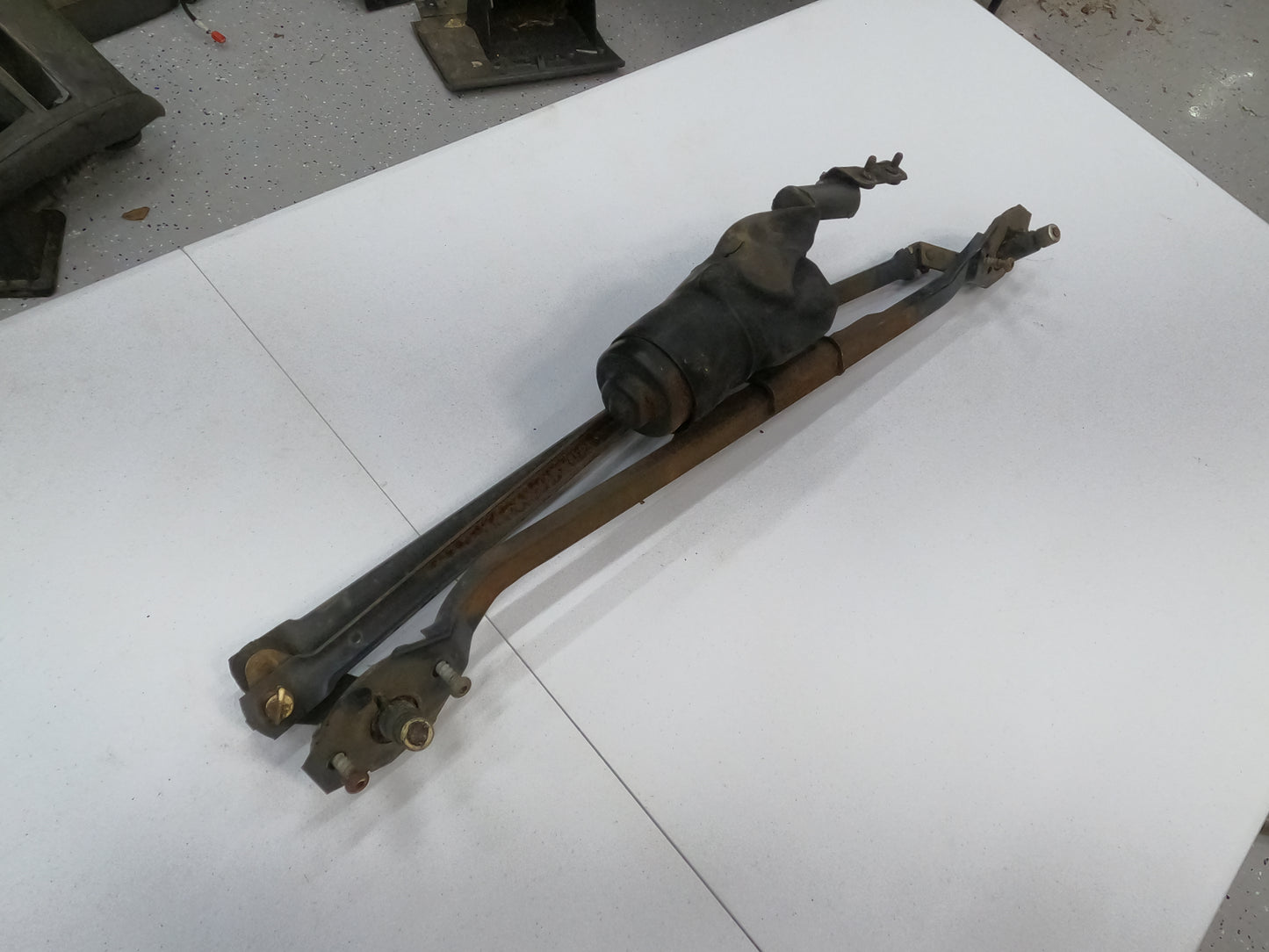 199?-2001 Jeep Cherokee XJ Wiper Motor & Assembly