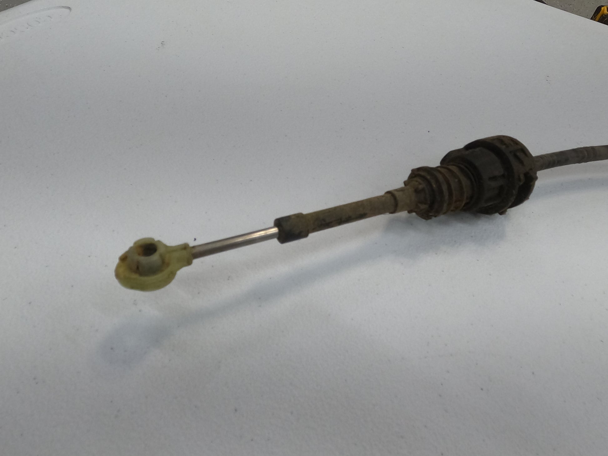 Cambio De Cable De Accionamiento Caja De Cambios Del JEEP CHEROKEE Por
