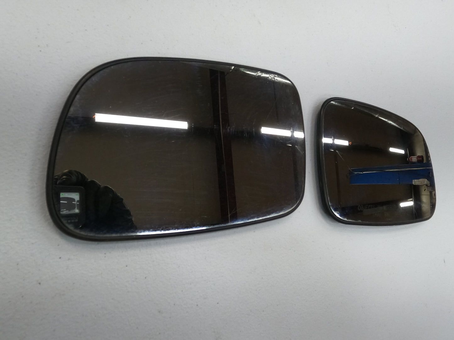 Replacement Mirror Lense For Jeep Grand Cherokee WJs