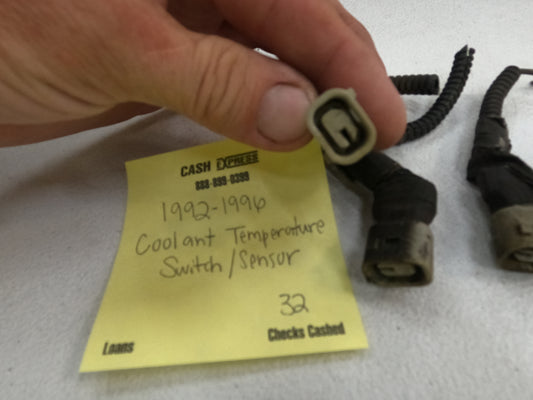 Coolant Temperature Switch/Sensor Wiring Harness Connector