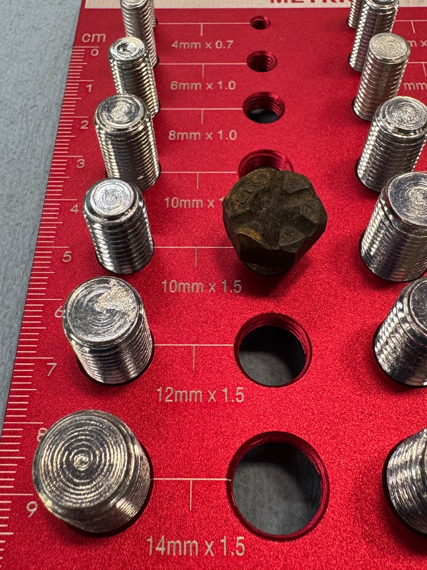 Torque Converter Bolts - AW4 - Jeep Cherokee XJ 4.0L 1987-2001
