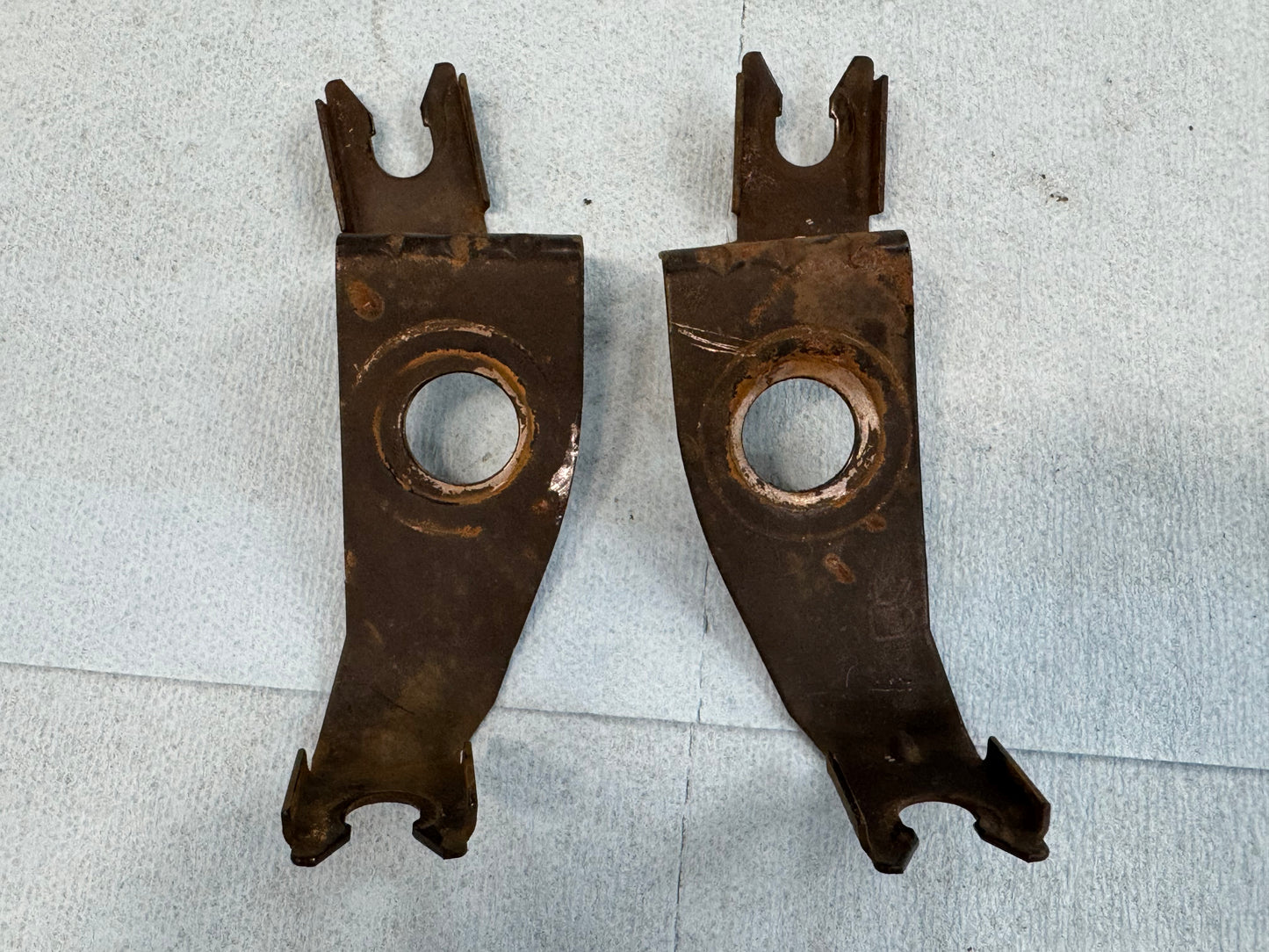 ABS Wire Support Bracket - Front Axle - Inner Knuckle Mounted