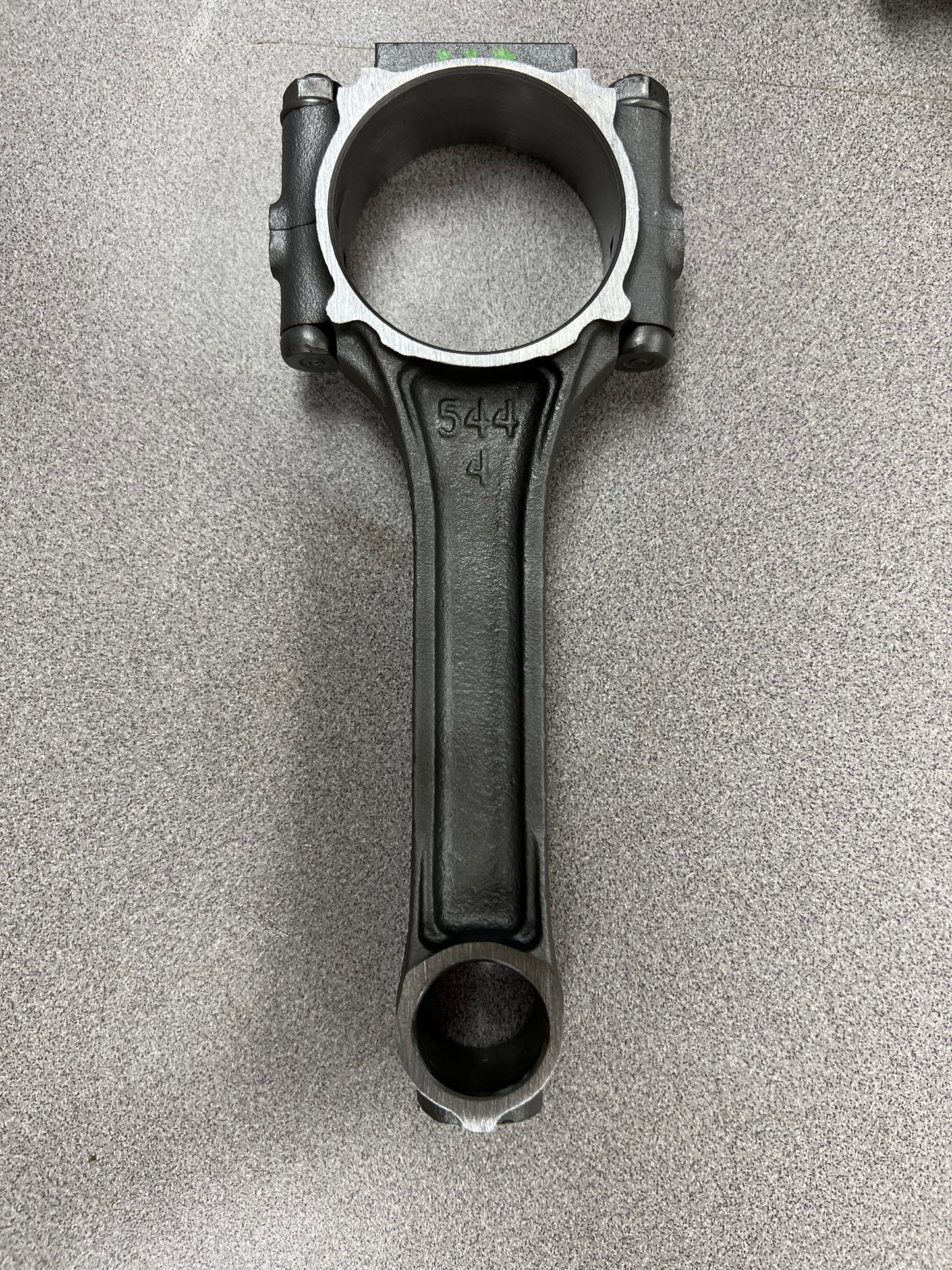 New 4.0 Pistons Pre-Assembled on Rods - Full Set with New Rings