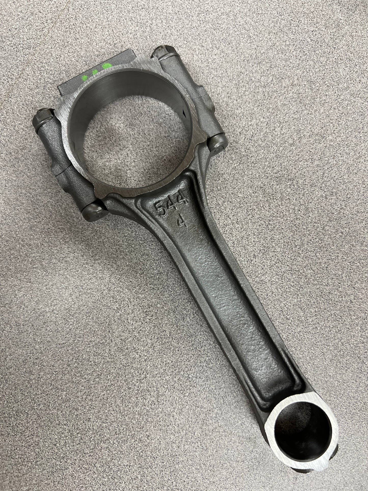 New 4.0 Pistons Pre-Assembled on Rods - Full Set with New Rings