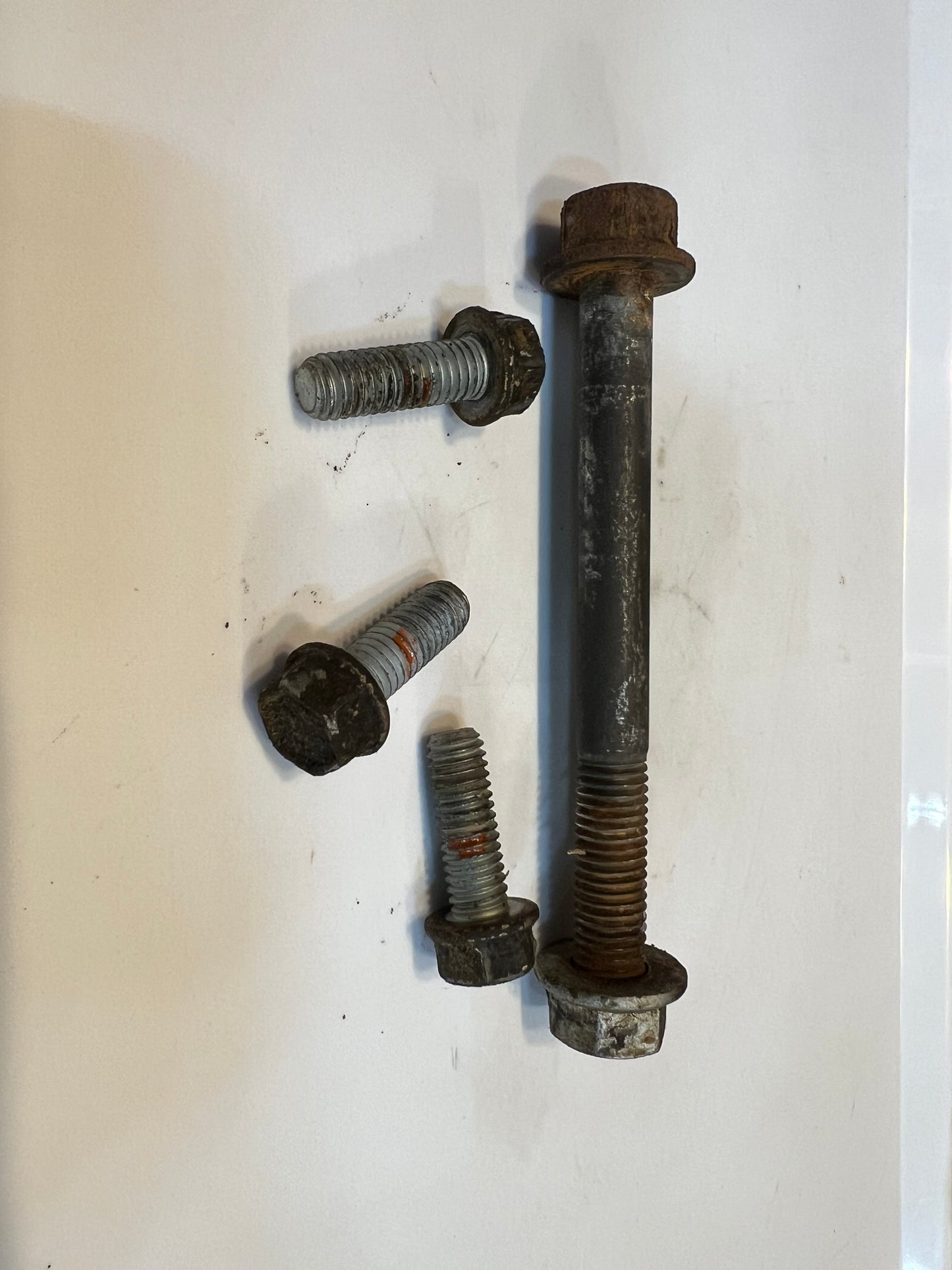 Engine Mounts & Engine to Body Mounts. & BOLTS 87-01 XJ 4.0