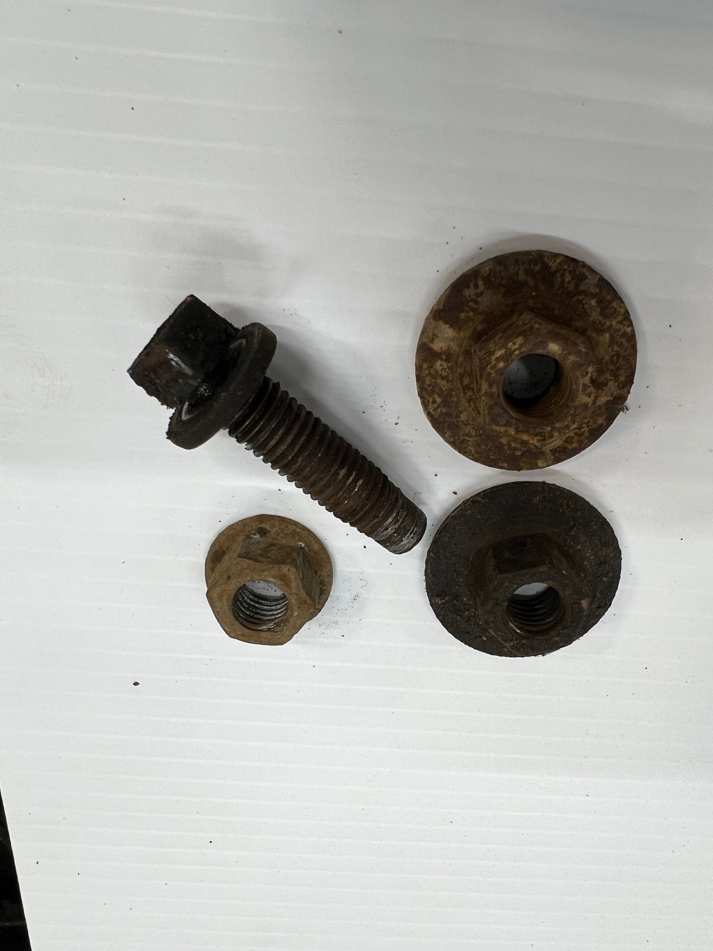 Engine Mounts & Engine to Body Mounts. & BOLTS 87-01 XJ 4.0