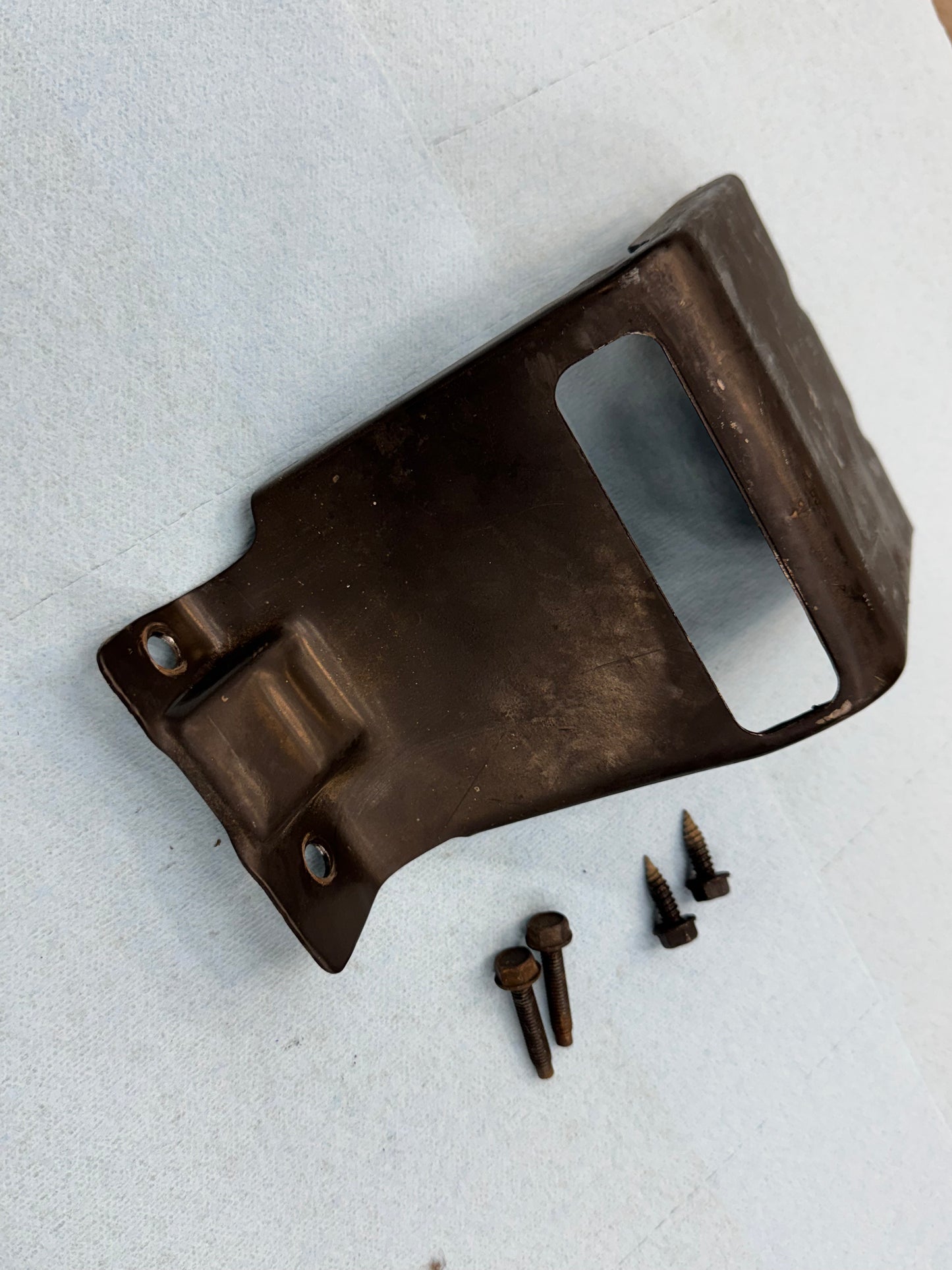 Spare Tire Mount Support Bracket & Screws - Jeep Cherokee XJ