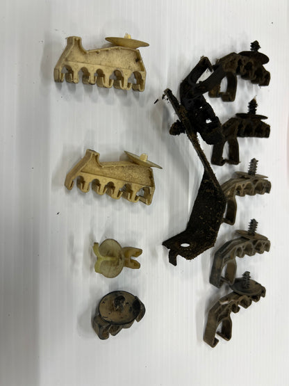 Random Clips & Holders Of ALL Sorts & Kinds XJ-WJ-ZJ & More