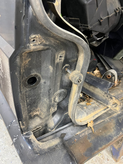 Liftgate Parts & Accessories  Latch-Lock-Handle-Wiring  97-01 Jeep Cherokee XJ