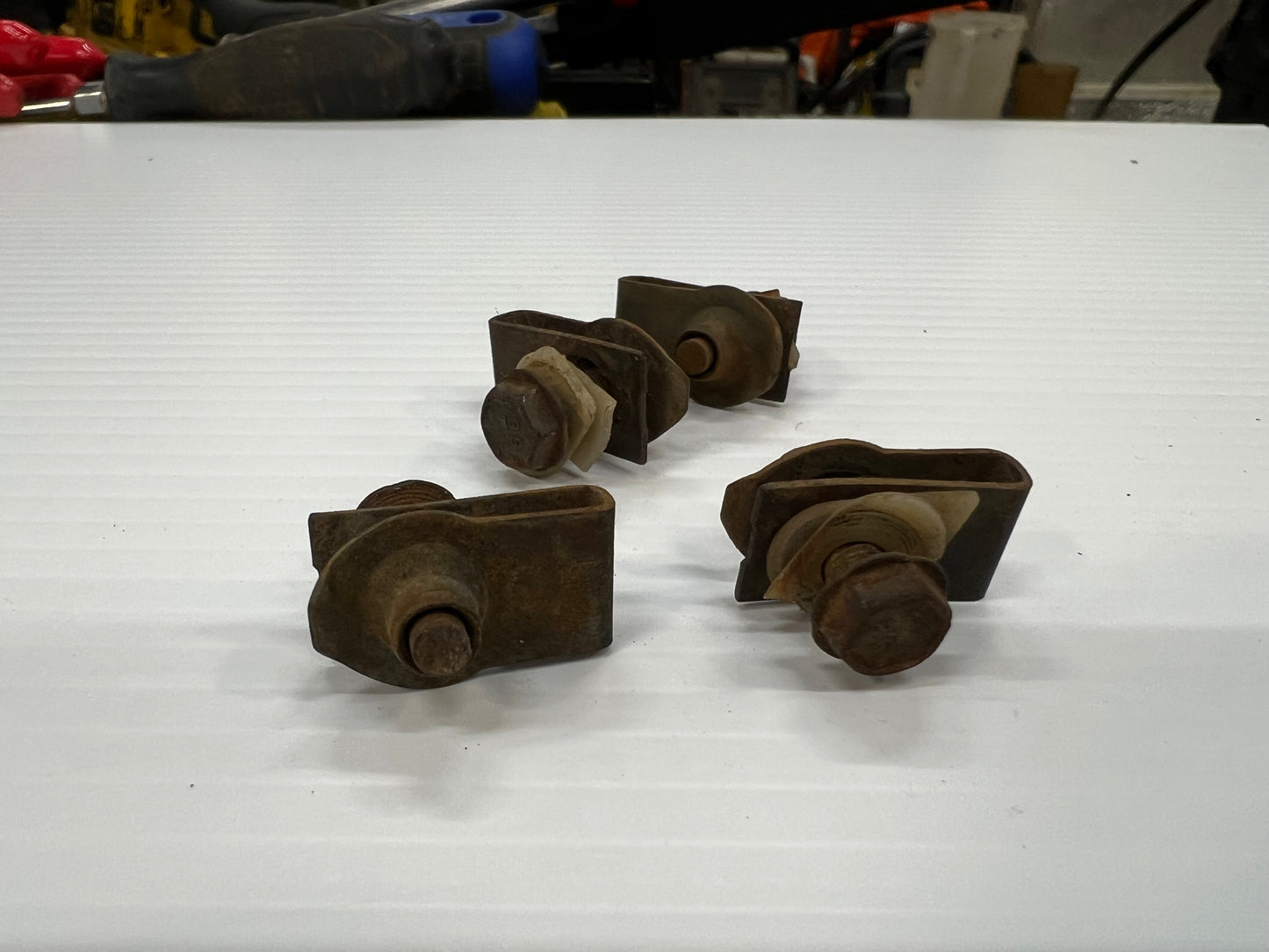 Jeep XJ Fan Shroud & Electric Fan Screws WITH Nut Tabs & Radiator Hose Holders