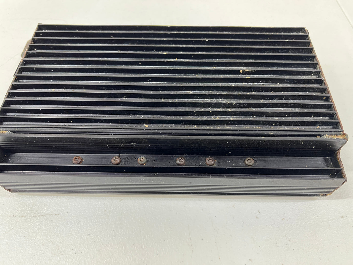 Infinity Gold Amplifier For - Jeep Grand Cherokee WJ & ZJ  *TESTED UNITS* & PLUGS