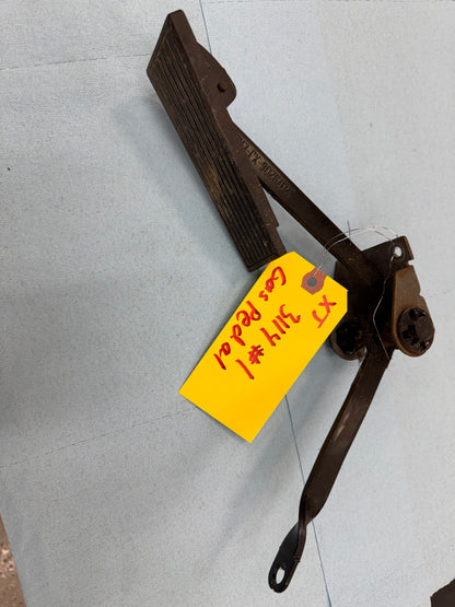 97-01 Jeep Cherokee XJ OEM Gas & Brake Pedal Assembly Automatic & Manual
