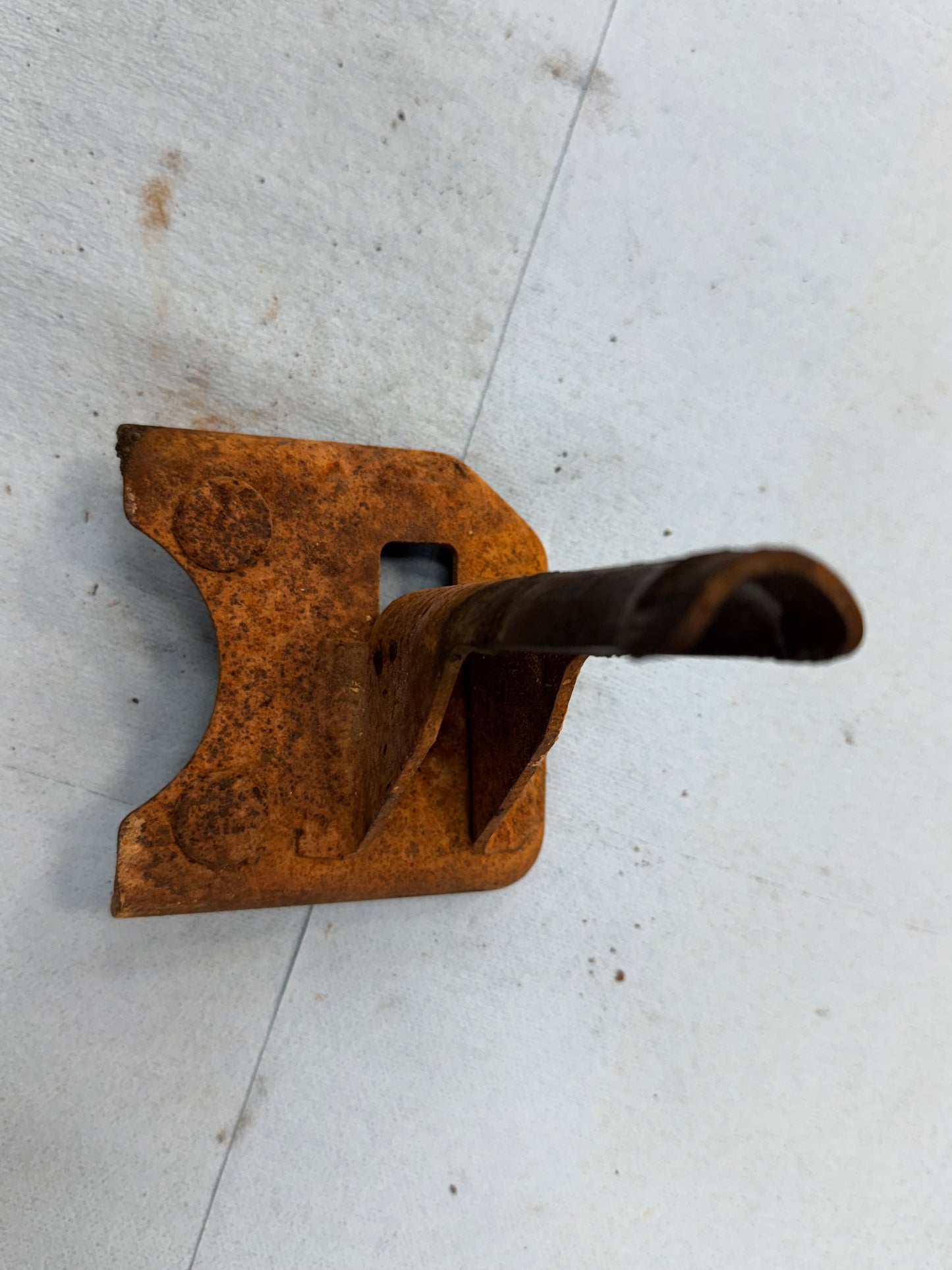 Exhaust Hanger - Transmission Mount 87-01 XJ Jeep Cherokee 4.0 AW4