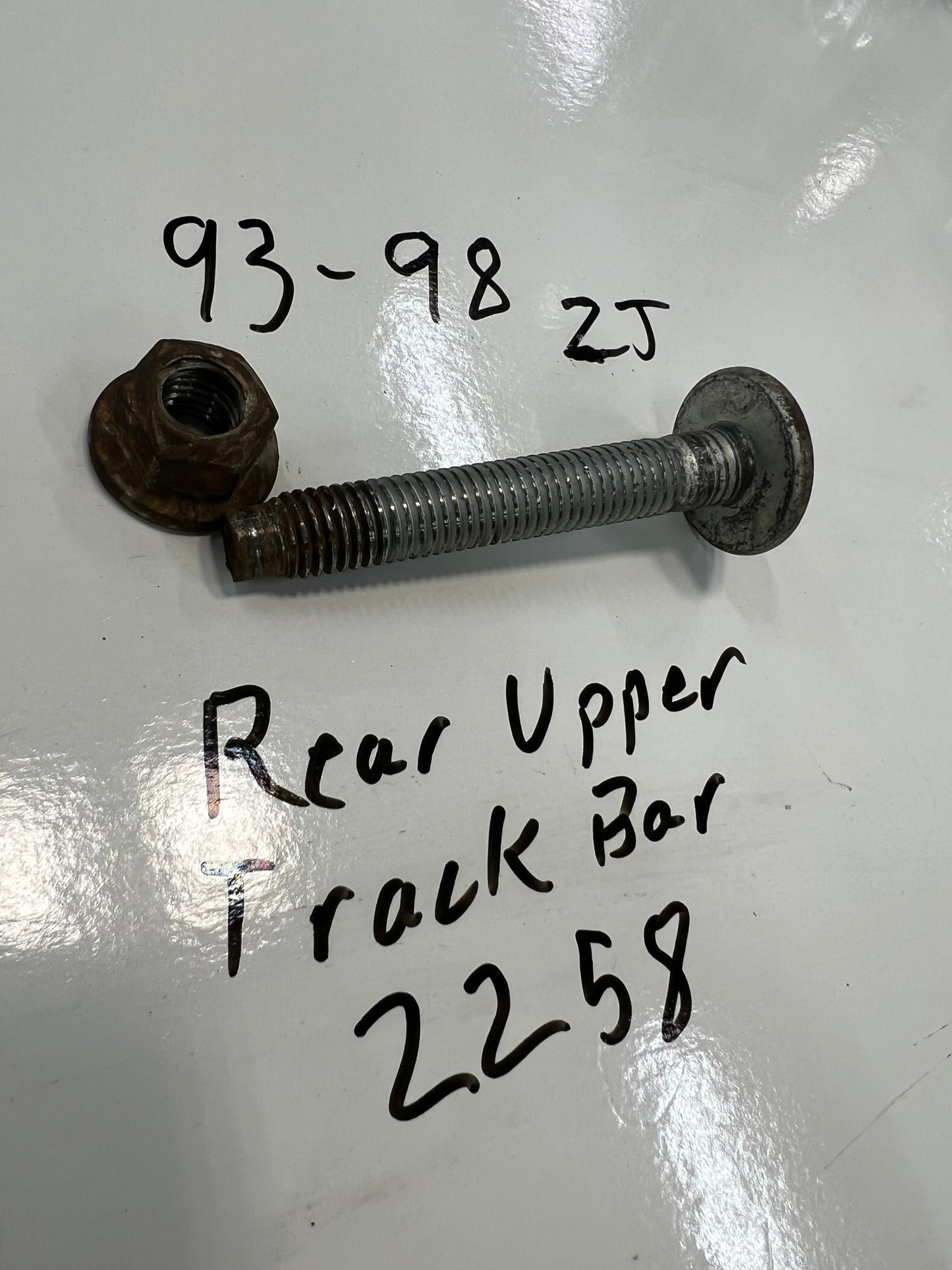 Rear Track Bar Bolt - Upper & Lower  93-98 Jeep Grand Cherokee ZJ