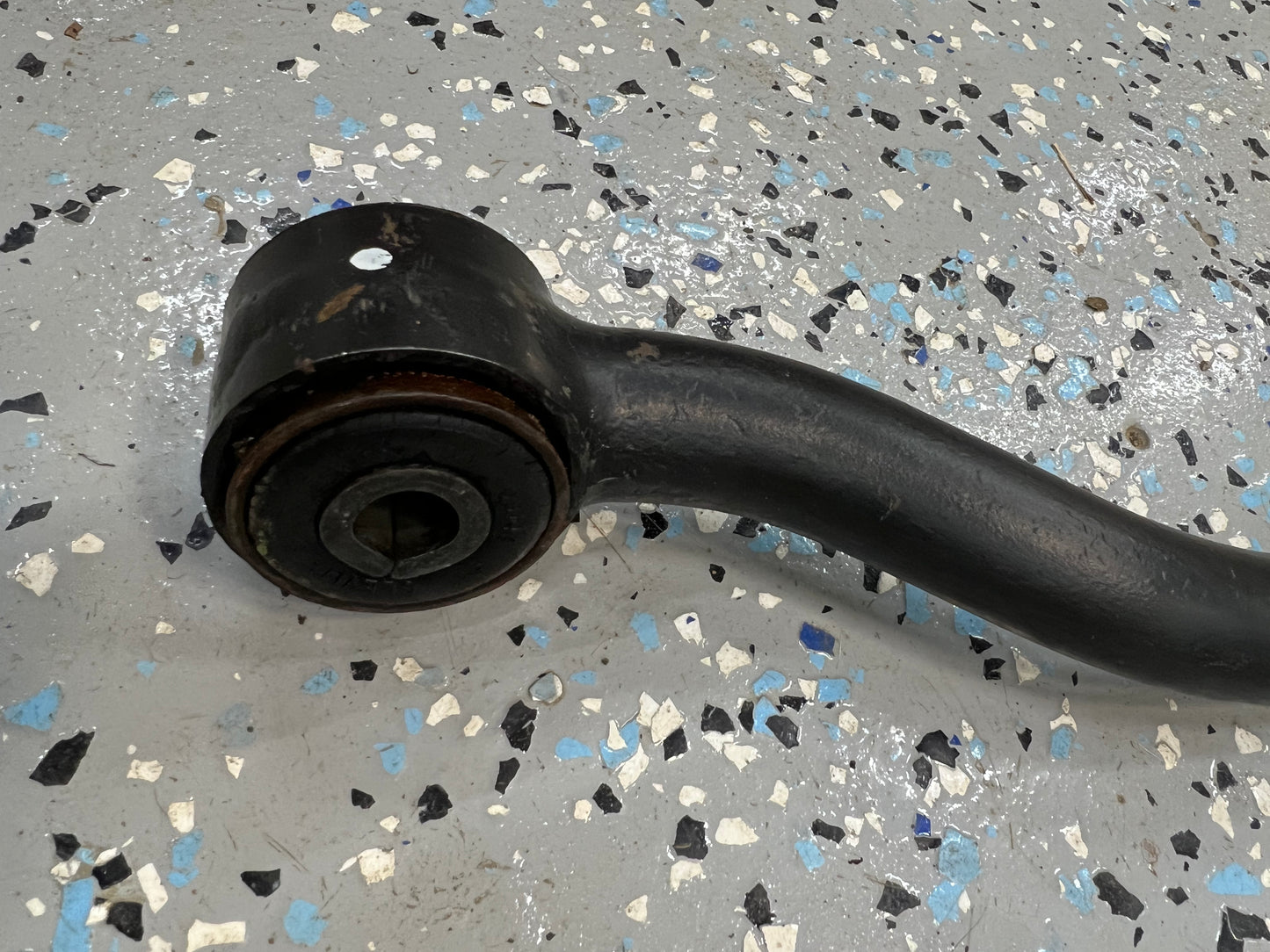 Rear Track Bar - OEM - 1993-1998 Jeep Grand Cherokee ZJ