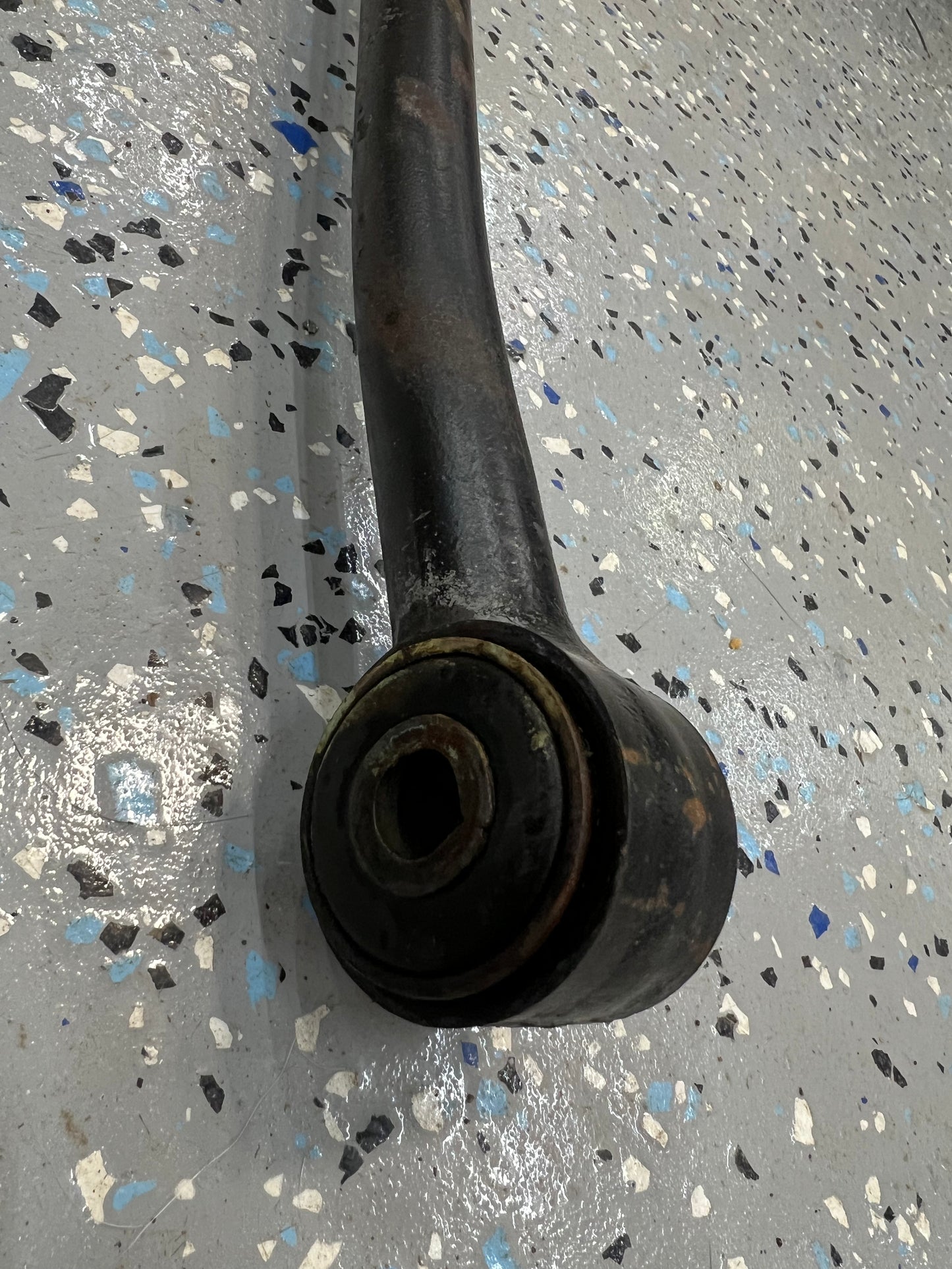 Rear Track Bar - OEM - 1993-1998 Jeep Grand Cherokee ZJ