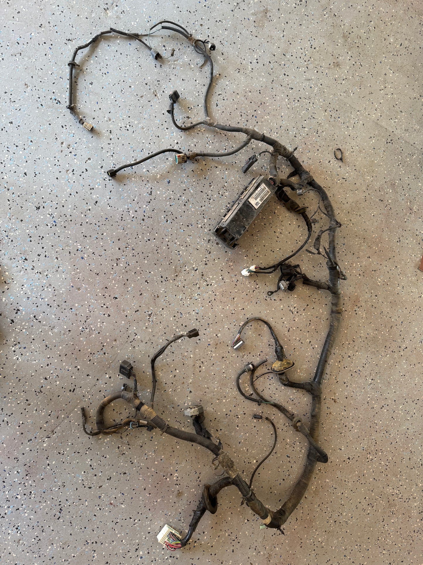 Under Hood TO In Cab Wiring Harness - Jeep Cherokee XJ - 1998 & 1999 - NON ABS