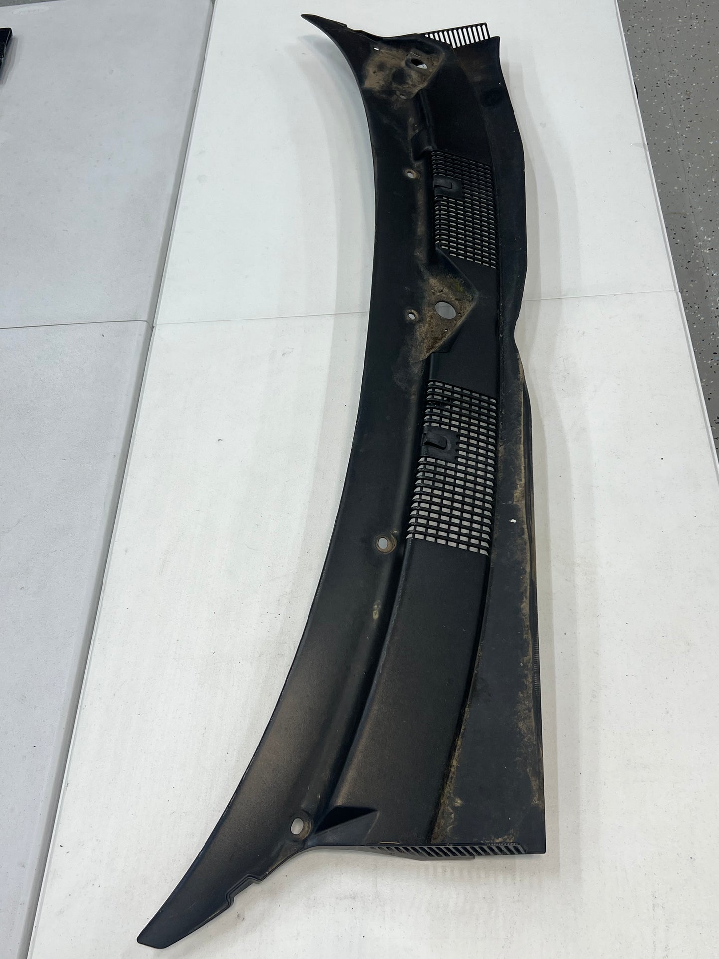 Wiper Cowl Grille Cover - Jeep Grand Cherokee ZJs & WJs