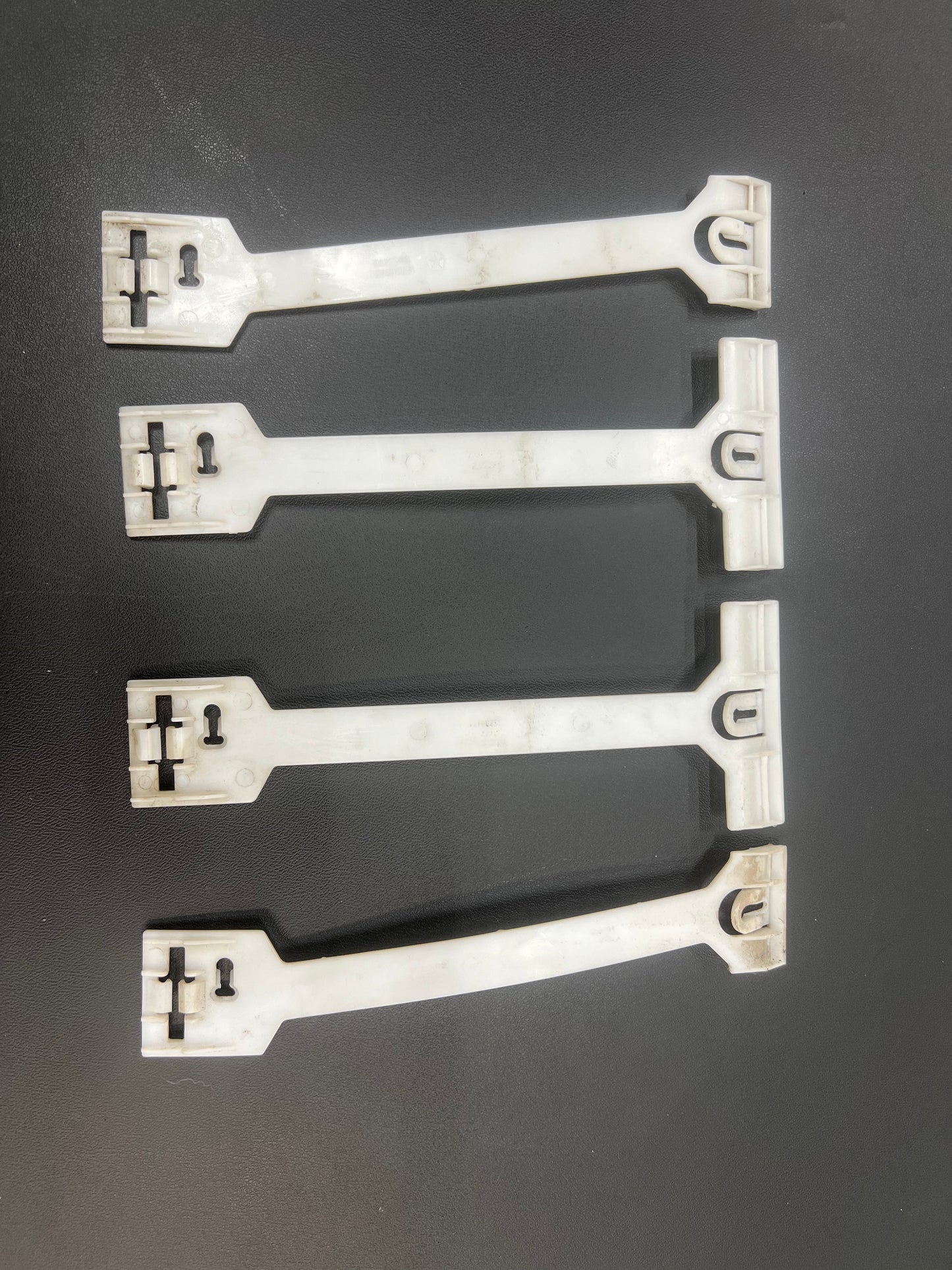 Door Cladding Retaining Clips - 93-98 Jeep Grand Cherokee