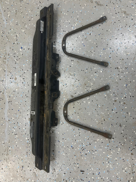 Upper Radiator Support & Support Rods - 93-98 Jeep Grand Cherokee