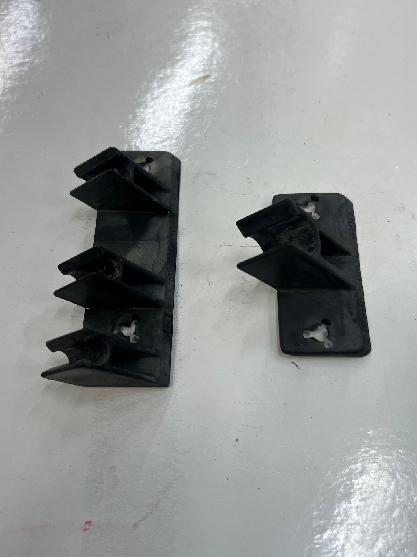 Cable Holder - Throttle-Cruise-Tran Cable Holder - Valve Cover - 1991-2004