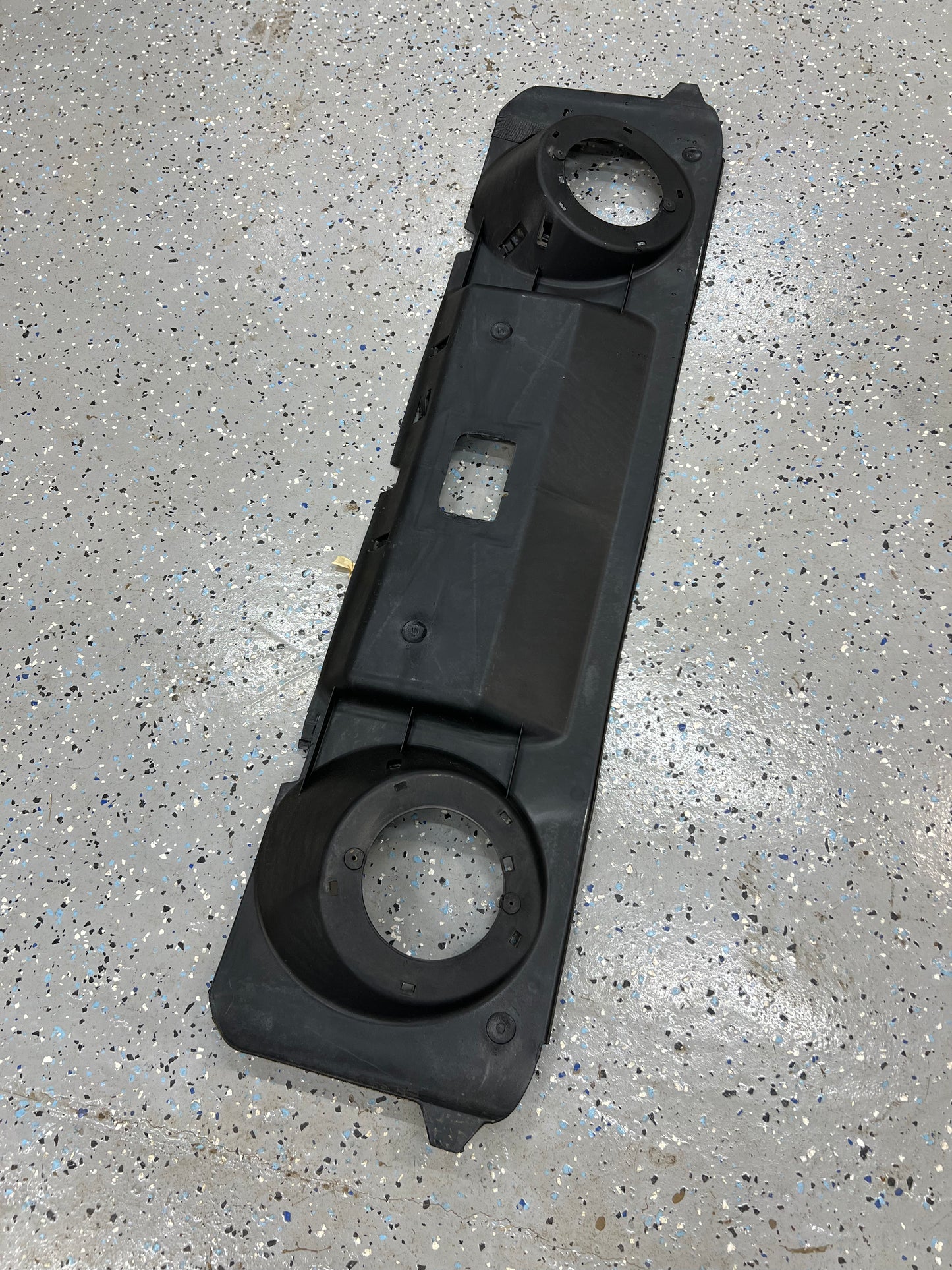 Speaker Sound Bar - Speaker Support -  Jeep Cherokee XJ -  1997-2001