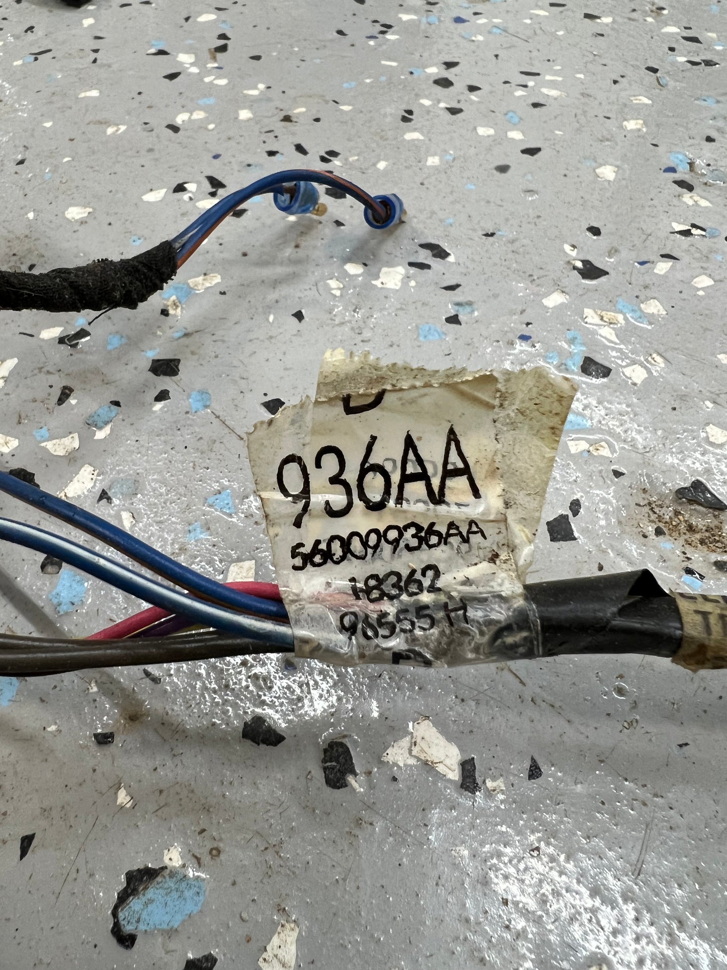 Speaker Sound Bar - Dome Light - Wiring Harness -  Jeep Cherokee XJ -  1997-2001