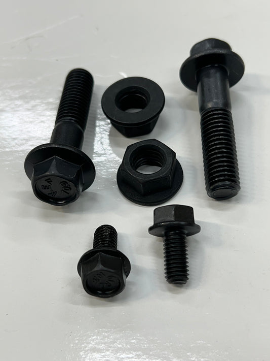 Dust Cover Bolts & Nuts - Jeep Cherokee XJ - AW4 Transmission