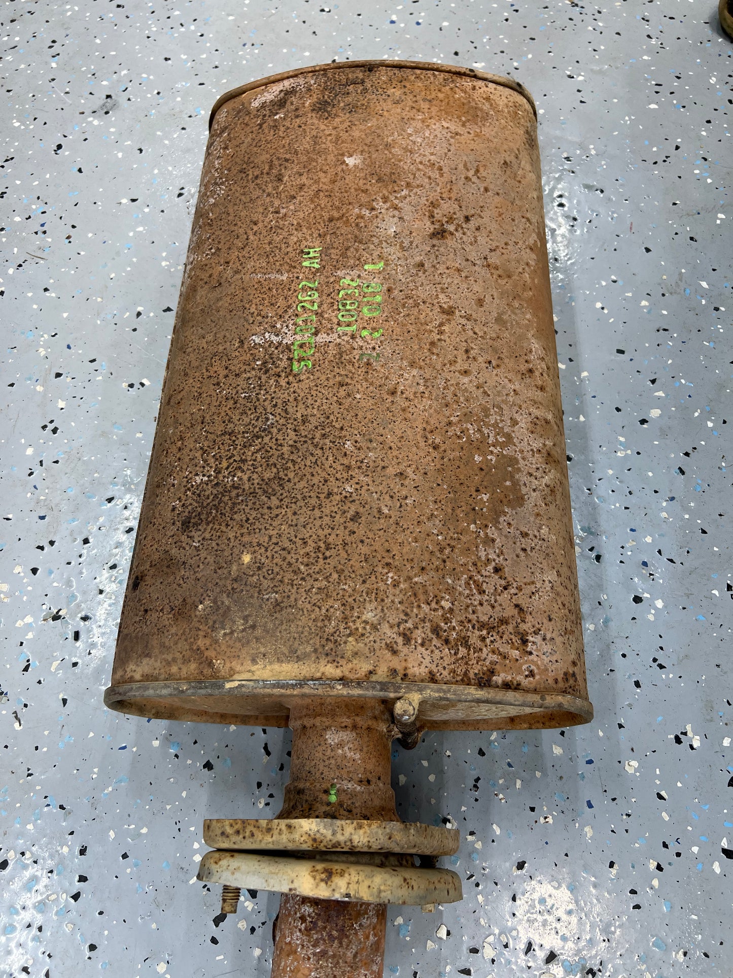 Muffler - Factory Exhaust - 1987-2001 Jeep Cherokee XJ