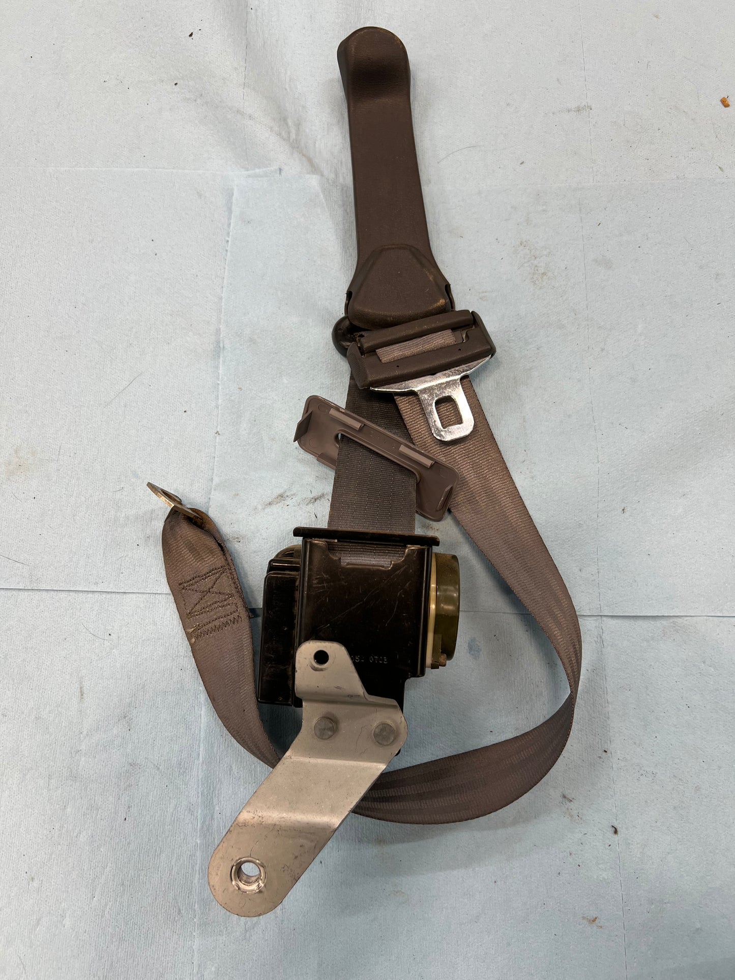 Seat Belt Retractor - Jeep Cherokee XJ 1997-2001 - ALL Colors