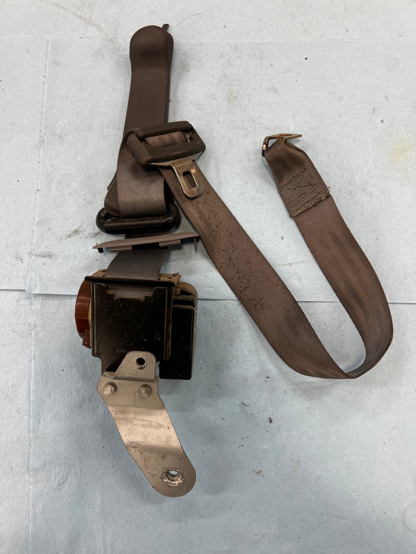 Seat Belt Retractor - Jeep Cherokee XJ 1997-2001 - ALL Colors