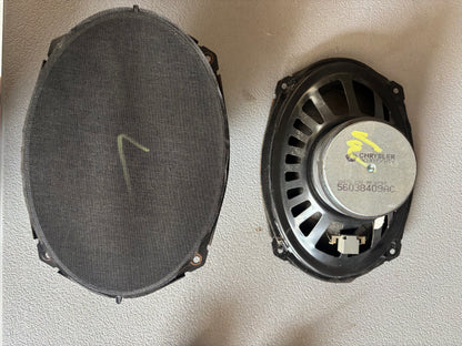 99-2004 Jeep Grand Cherokee Factory Speakers. Infinity Gold & Factory **TESTED**