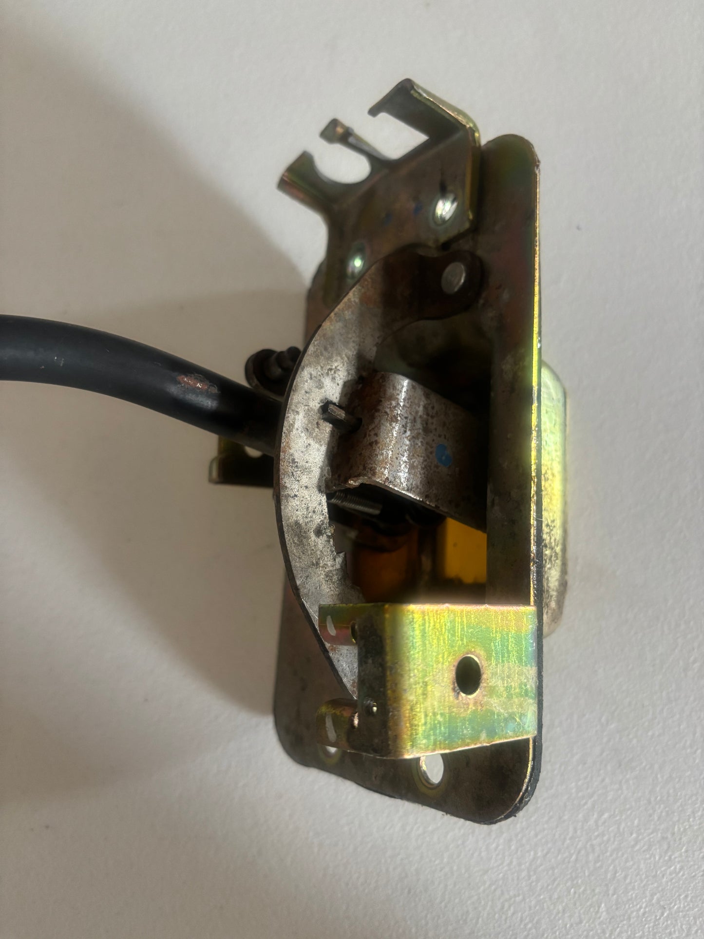 97-01 Jeep Cherokee XJ Automatic Transmission Shifter. AW4 *Rust Free*